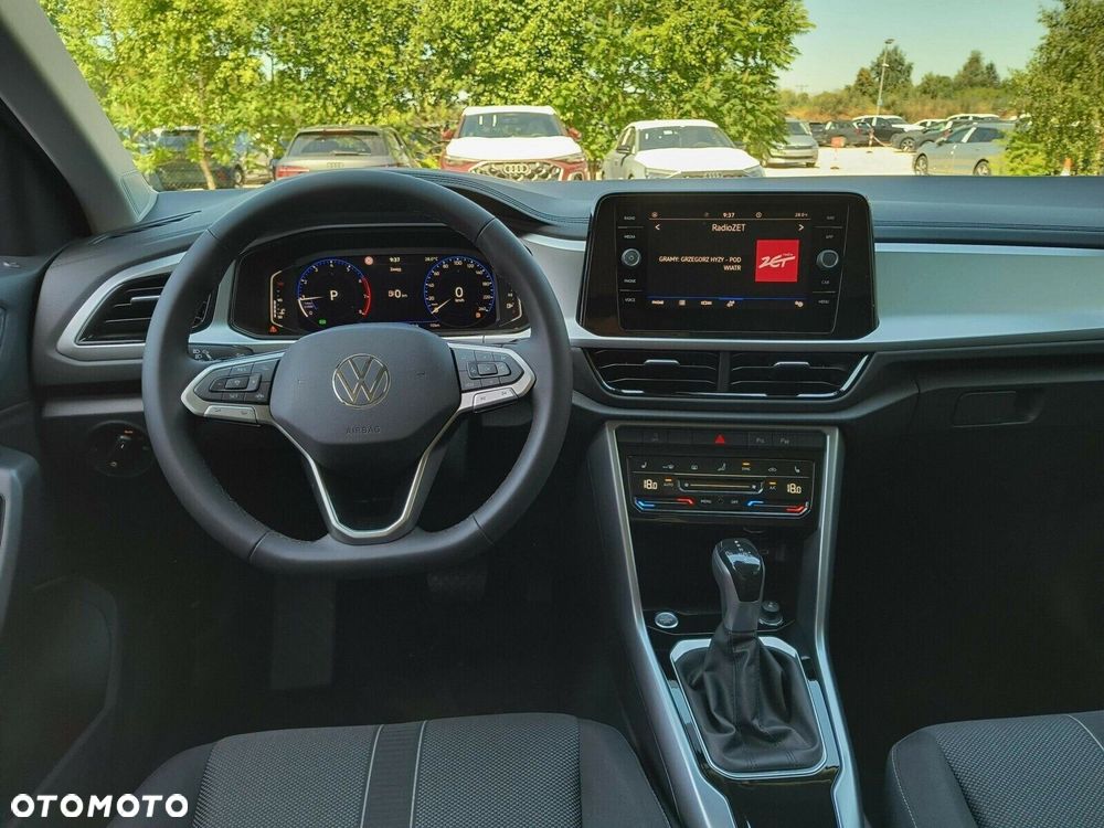 Volkswagen T-Roc - 12
