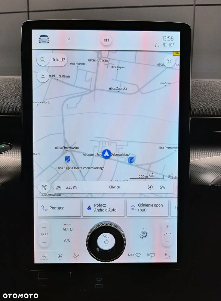 Ford Mustang Mach-E - 36