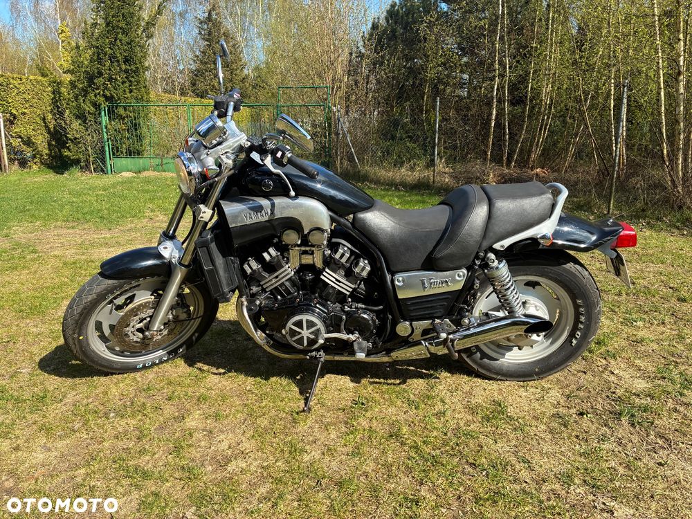 Yamaha V-MAX - 2