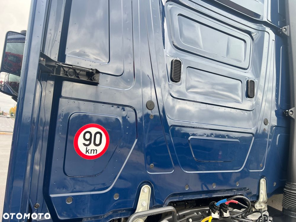 Mercedes-Benz ACTROS L GIGASPACE prokontraktowy - 19