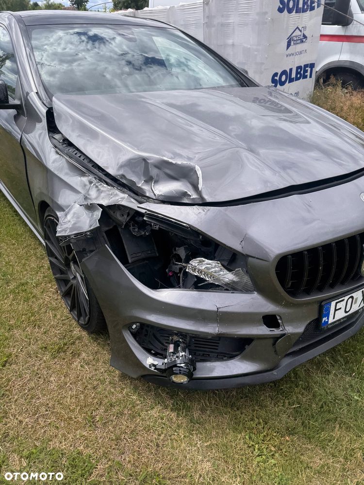 Mercedes-Benz CLA 250 7G-DCT - 5