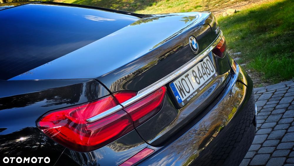 BMW Seria 7 750Li Edition Exclusive - 16