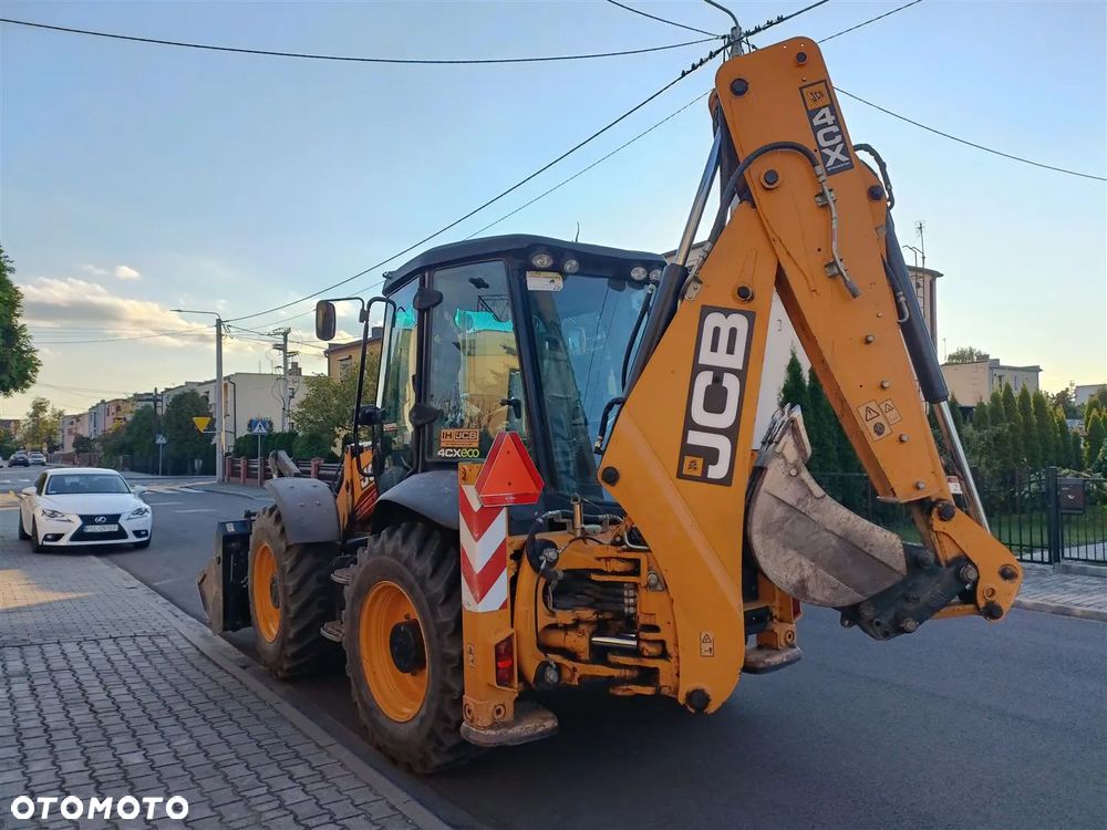 JCB 4CX - 5