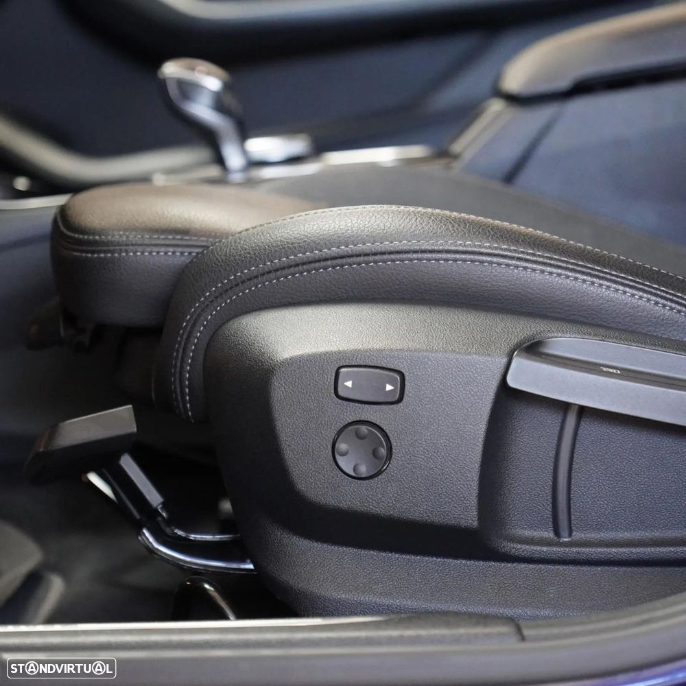 BMW 118 i Line Sport Auto - 29