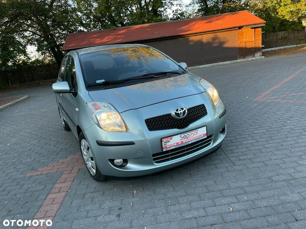 Toyota Yaris - 6