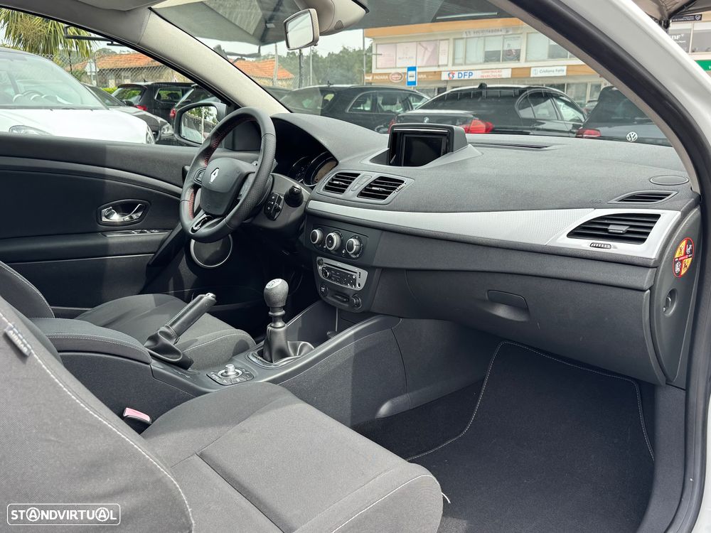 Renault Megane Coupe 1.5 DCI Van c/Iva Dedutivel - 16