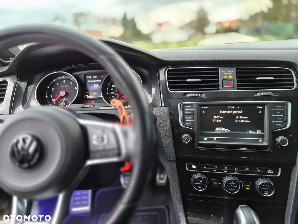 Volkswagen Golf GTI Performance BlueMotion Technology DSG - 21