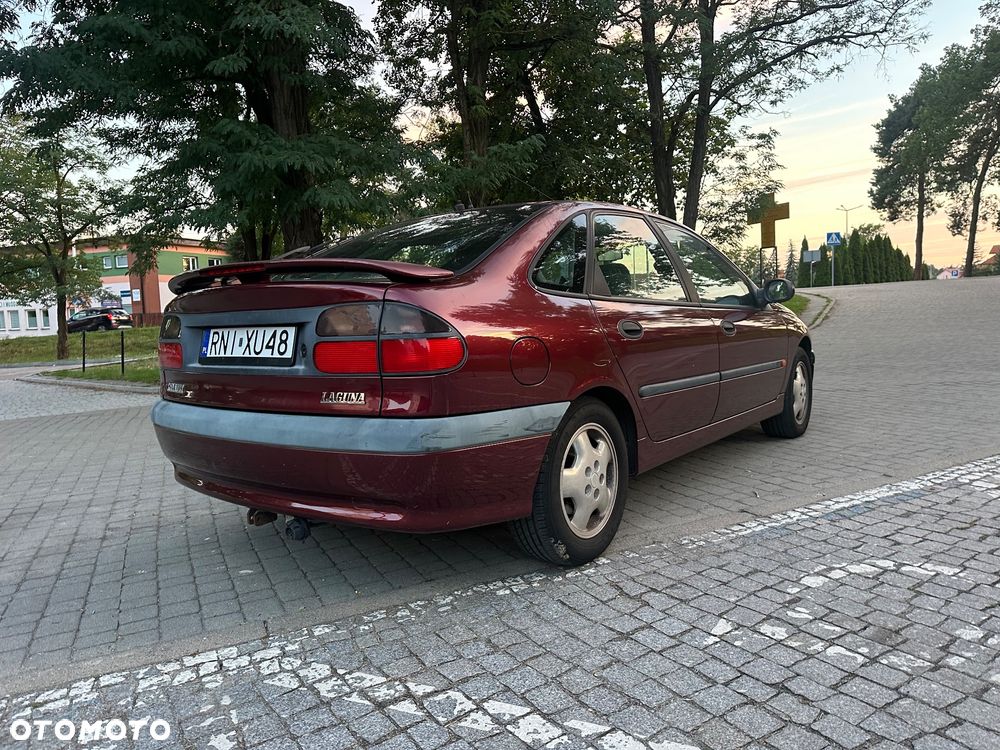 Renault Laguna 3.0 - 4