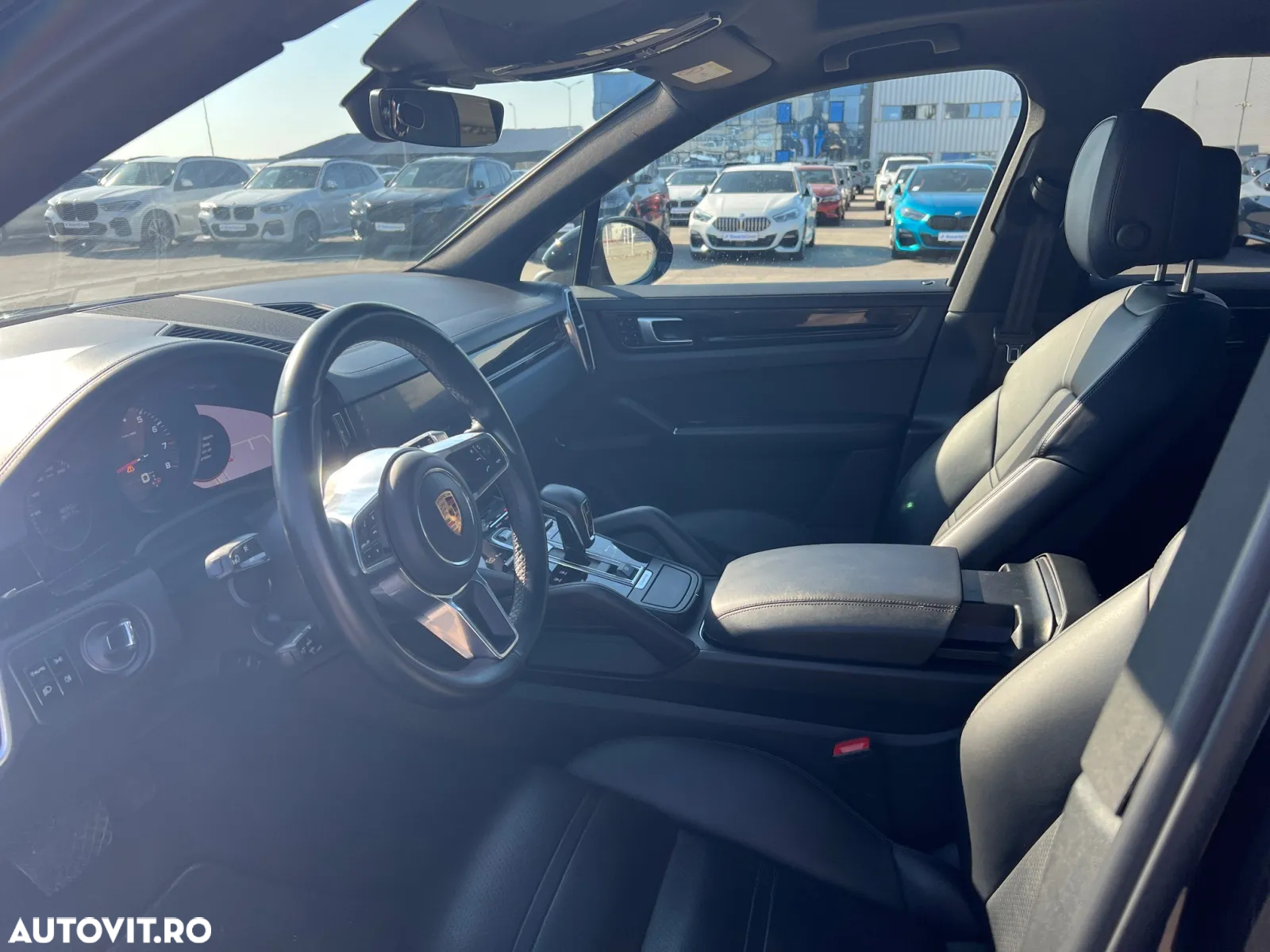 Porsche Cayenne - 7