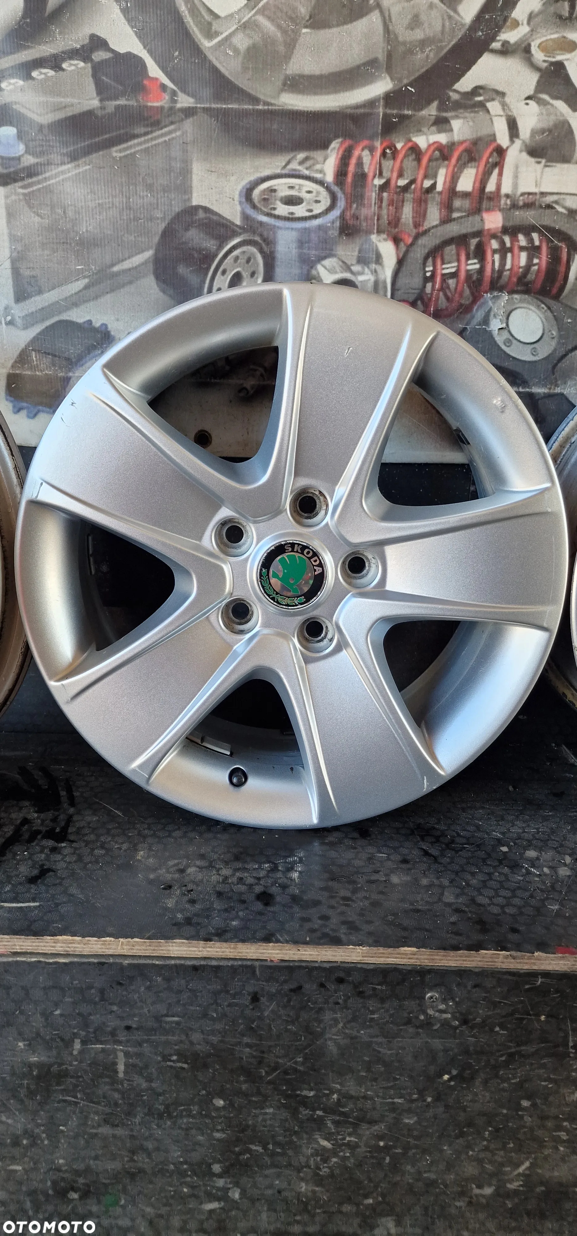 ALUFELGI SKODA OCTAVIA II Lift R16 ET50 5X112 - 6