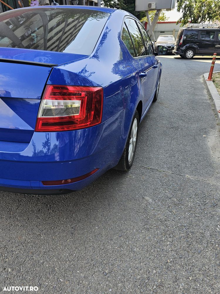 Skoda Octavia - 3