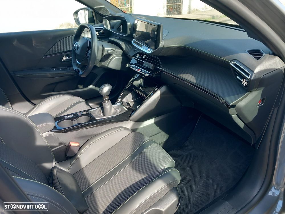 Peugeot 208 1.2 PureTech GT Line - 14