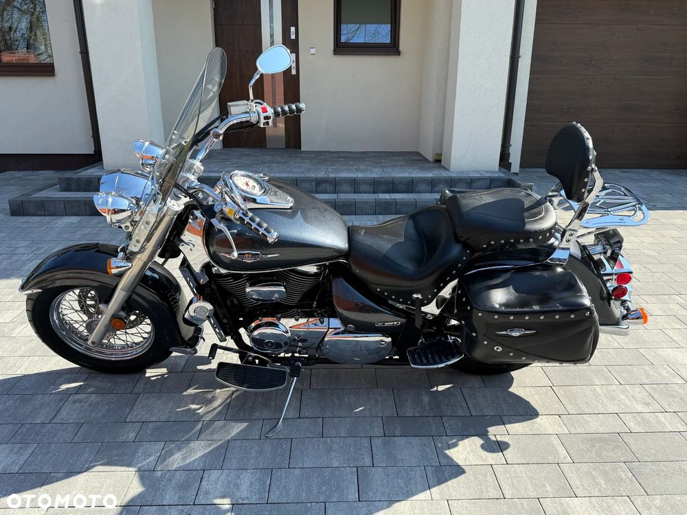 Suzuki VL 800 Volusia - Boulevard C50 - 14
