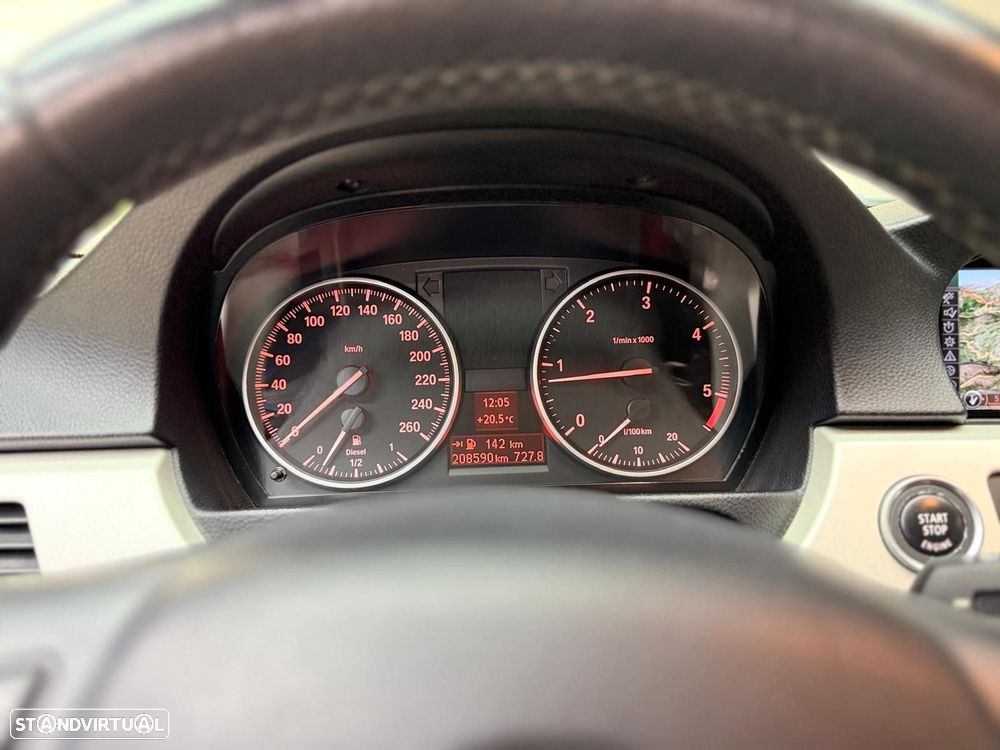 BMW 320 d Navigation - 20