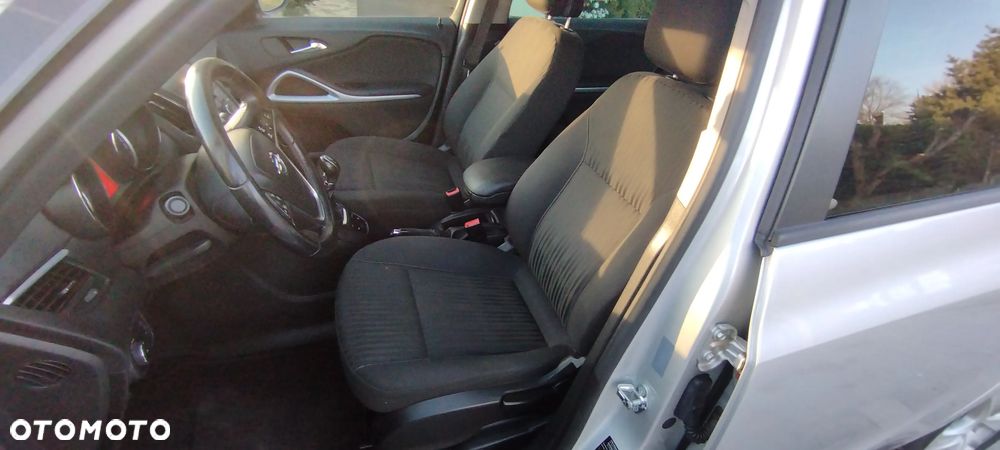 Opel Zafira Tourer 2.0 CDTI Edition - 8