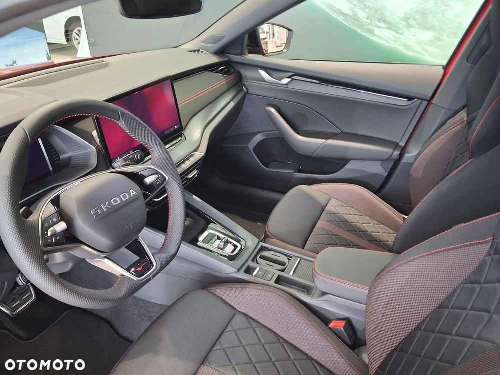 Skoda Octavia 2.0 TSI RS DSG - 18