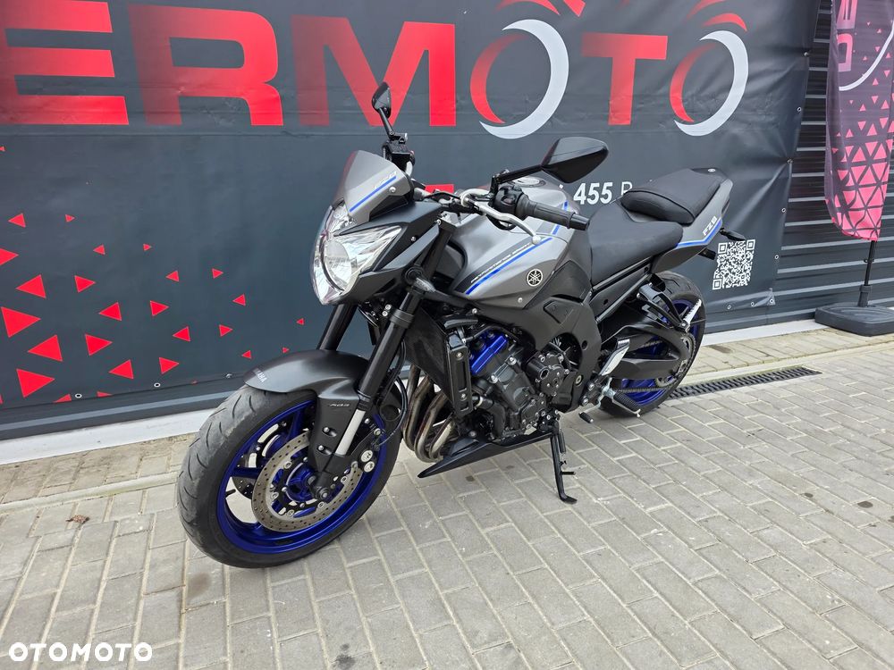 Yamaha FZ8 - 1