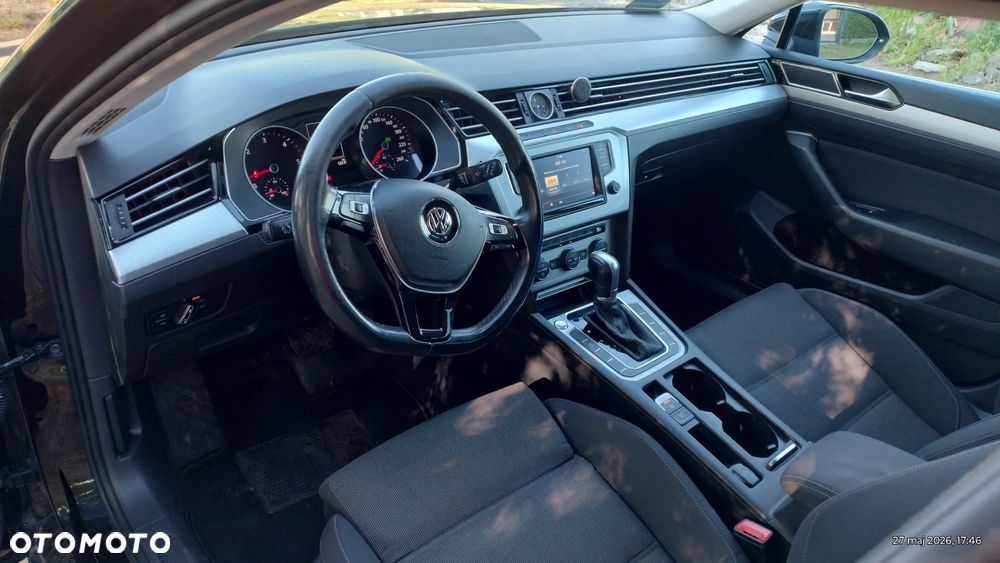 Volkswagen Passat 2.0 TDI BMT Comfortline DSG - 10