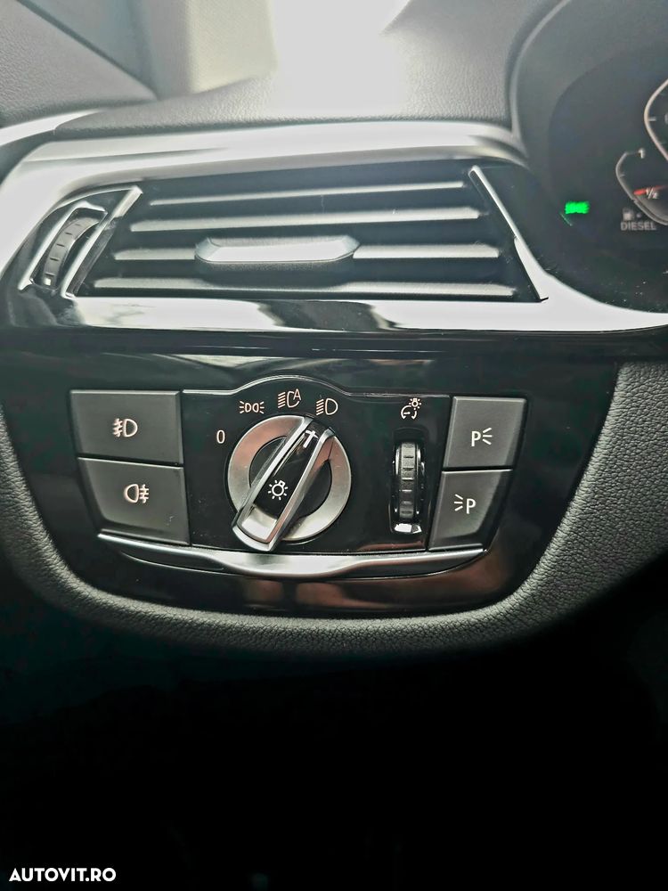 BMW Seria 5 520d xDrive AT MHEV - 18