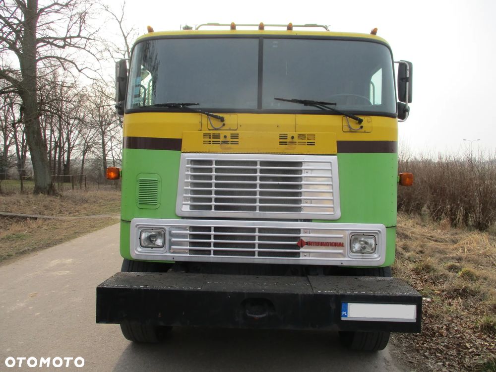 International 9600 - 9670 - 9
