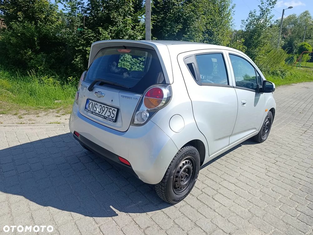 Chevrolet Spark 1.0 LT - 8