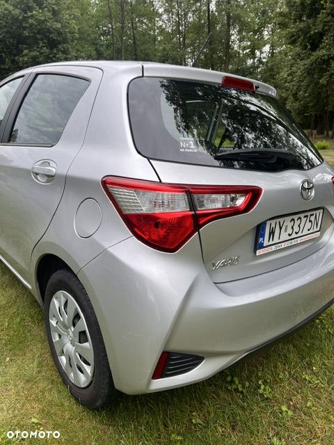 Toyota Yaris 1.5 Active - 13