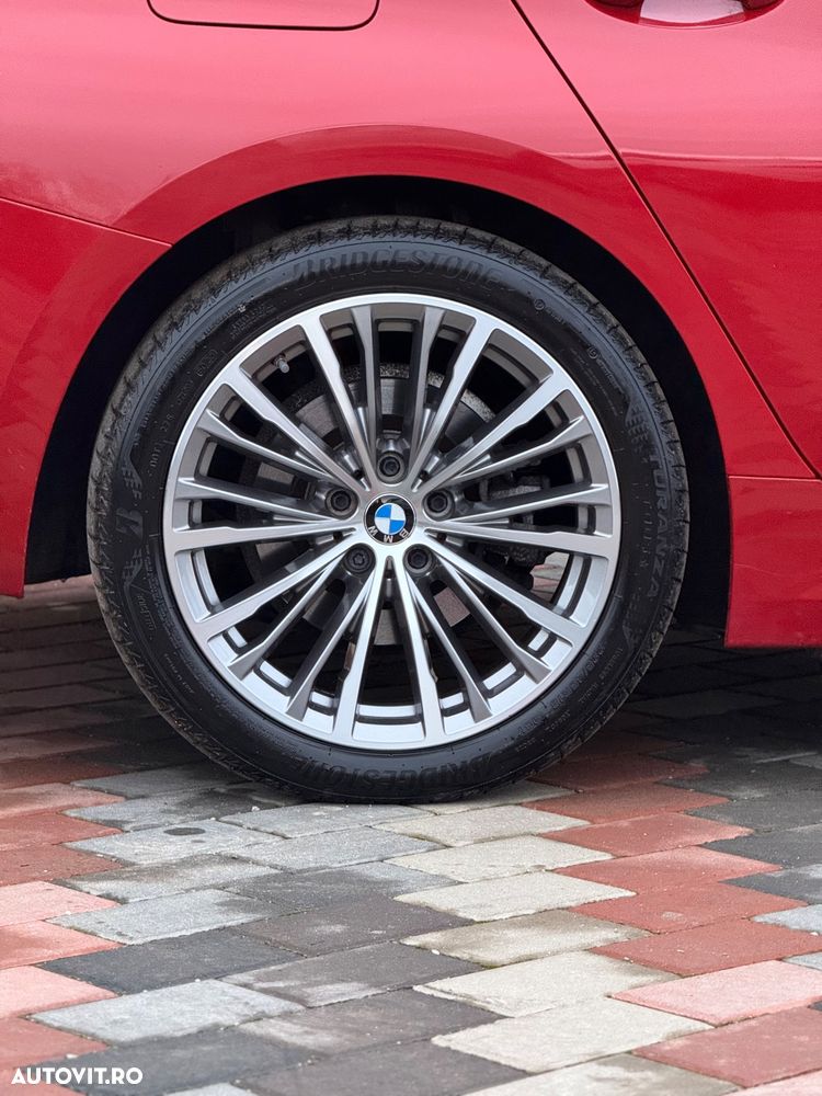 BMW Seria 3 320d Aut. xDrive Luxury Line - 30
