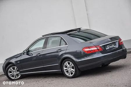 Mercedes-Benz Klasa E 350 CDI DPF 4Matic BlueEFFICIENCY 7G-TRONIC Avantgarde - 10