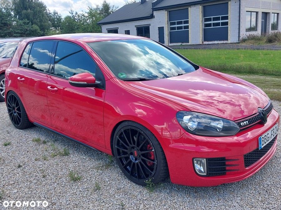 Volkswagen Golf 2.0 GTI - 13