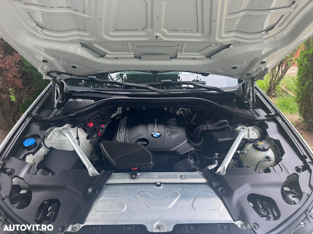BMW X3 xDrive20d AT Advantage - 10