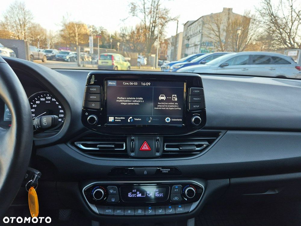 Hyundai i30 1.0 T-GDI Smart - 26