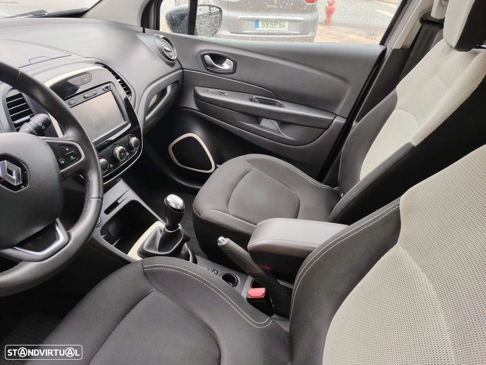 Renault Captur 0.9 TCE Exclusive - 18