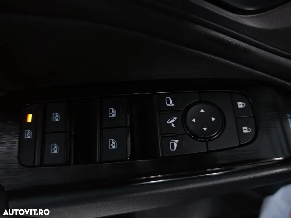 Nissan Qashqai 1.3 l Mild-Hybrid X-Tronic Acenta - 6