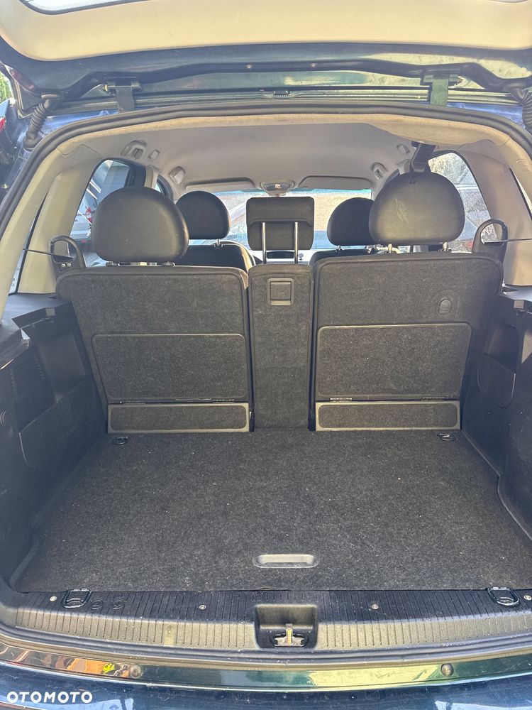 Opel Meriva 1.8 Cosmo - 11