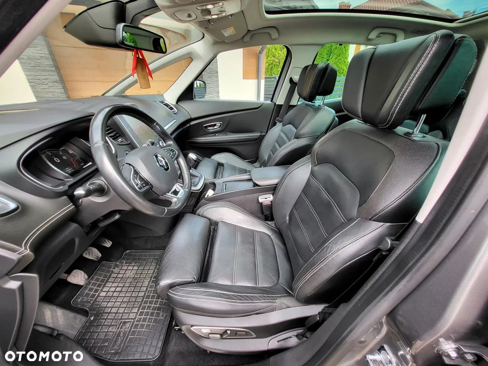 Renault Scenic 1.6 dCi Energy Bose Edition S&S - 11