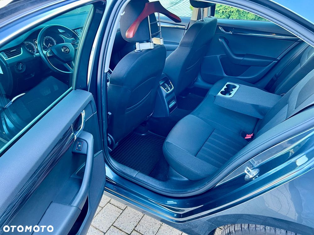 Skoda Octavia ver-1-4-tsi-green-tec-style - 8