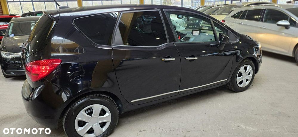 Opel Meriva - 10