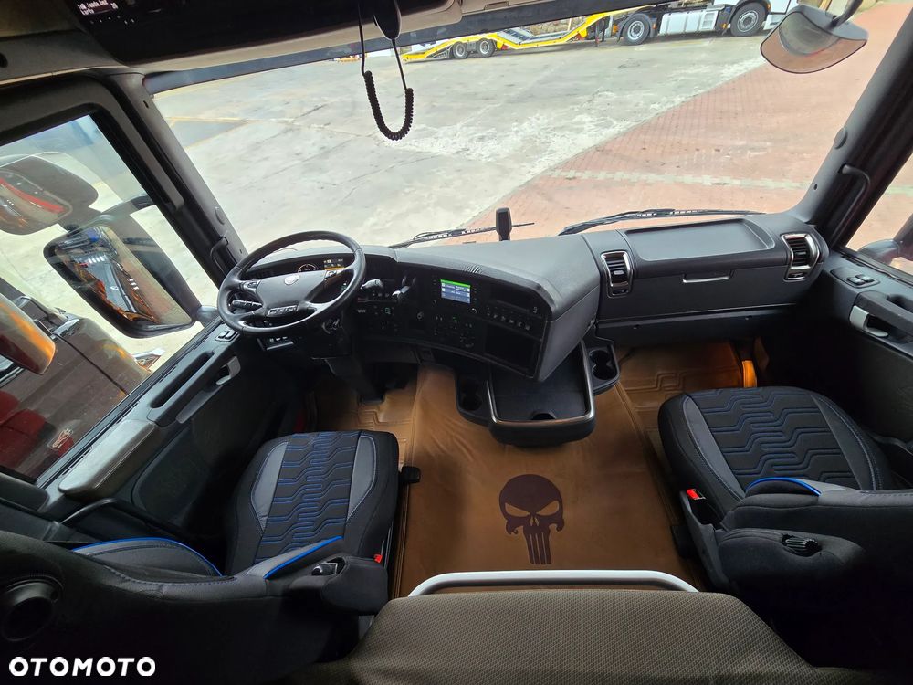 Scania R 450 6X2 BOOGIE CROWN EDITION - 23