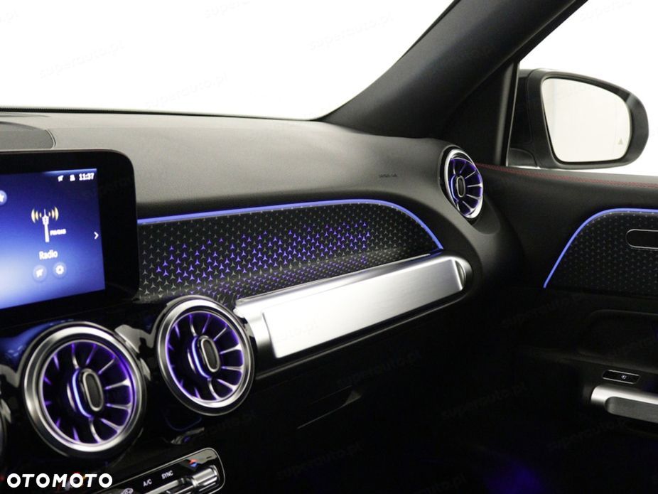 Mercedes-Benz GLB 200 d AMG Line 8G-DCT - 10
