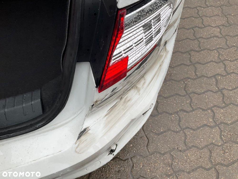 Volkswagen Passat - 24