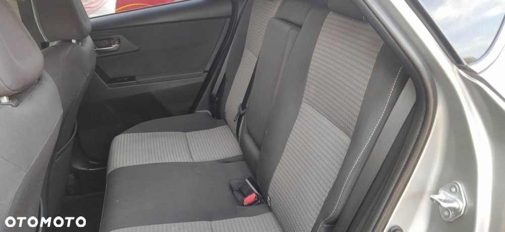 Toyota Auris 1.6 Selection - 9