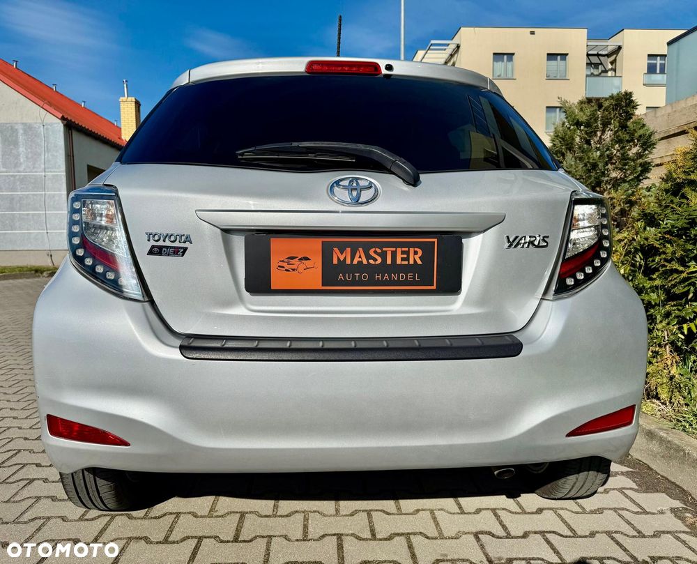 Toyota Yaris 1.33 Prestige - 13