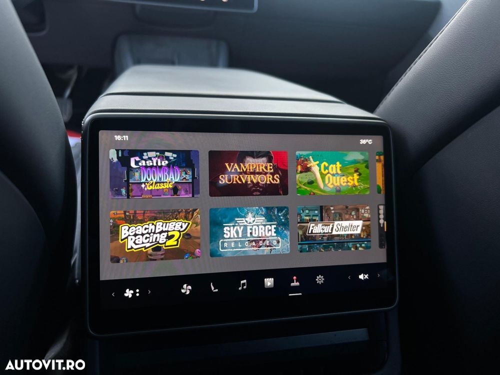 Tesla Model 3 - 20