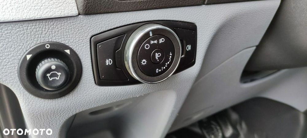 Ford Transit - 30