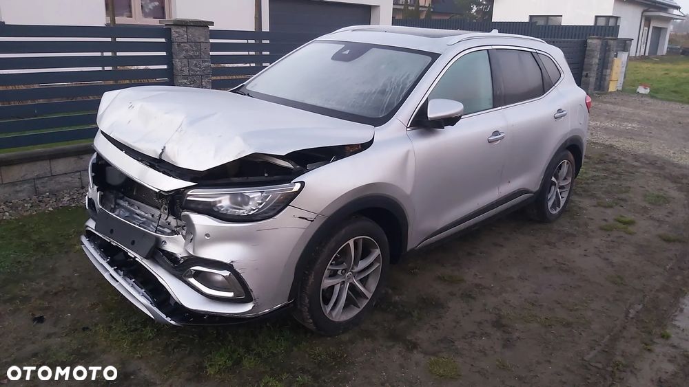 MG HS 1.5T-GDI Luxury - 4