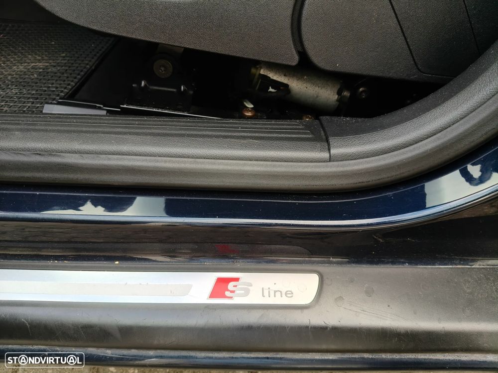 Audi A6 2.0 TDI Multitronic S-line - 8