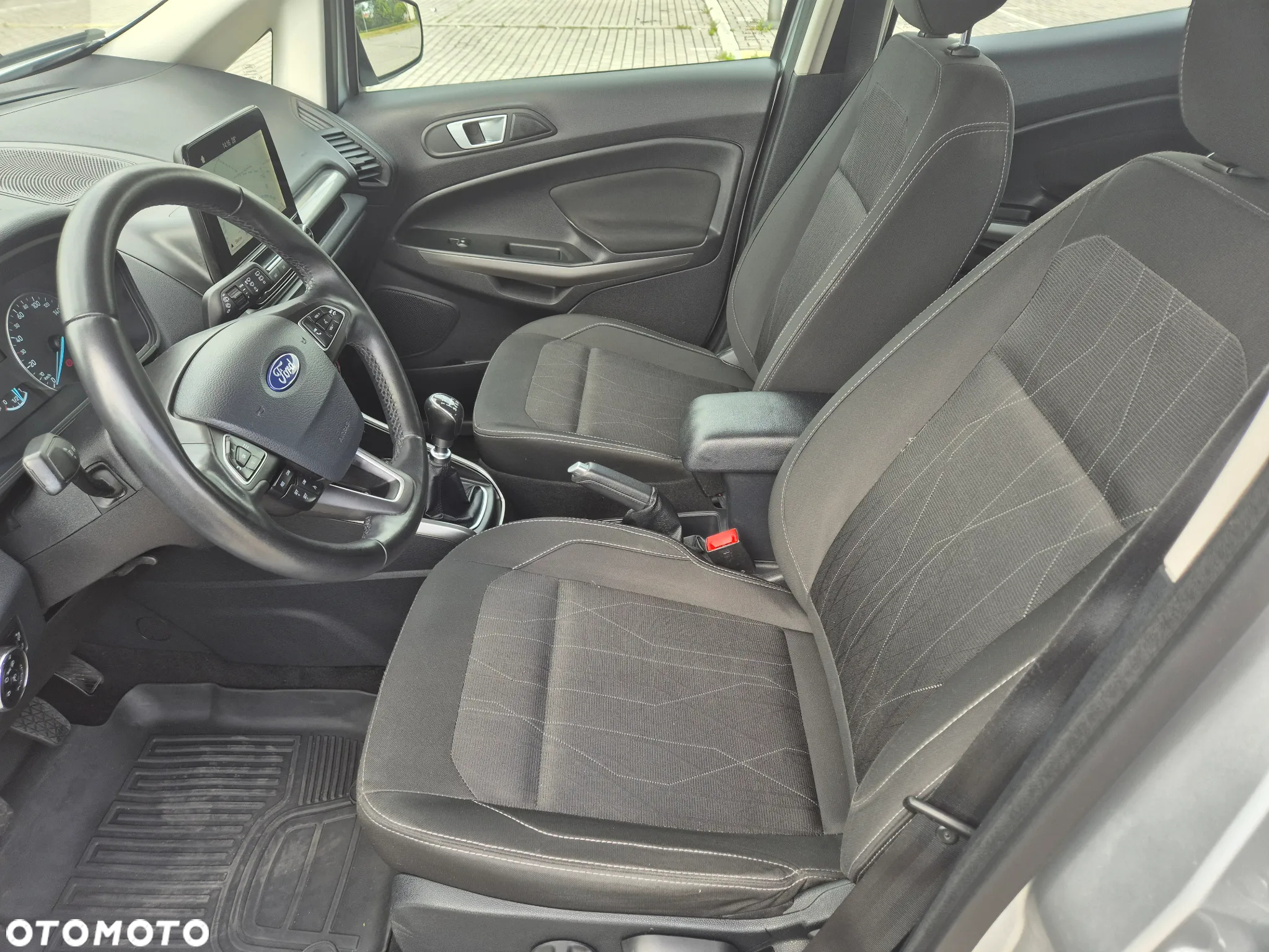 Ford EcoSport - 16