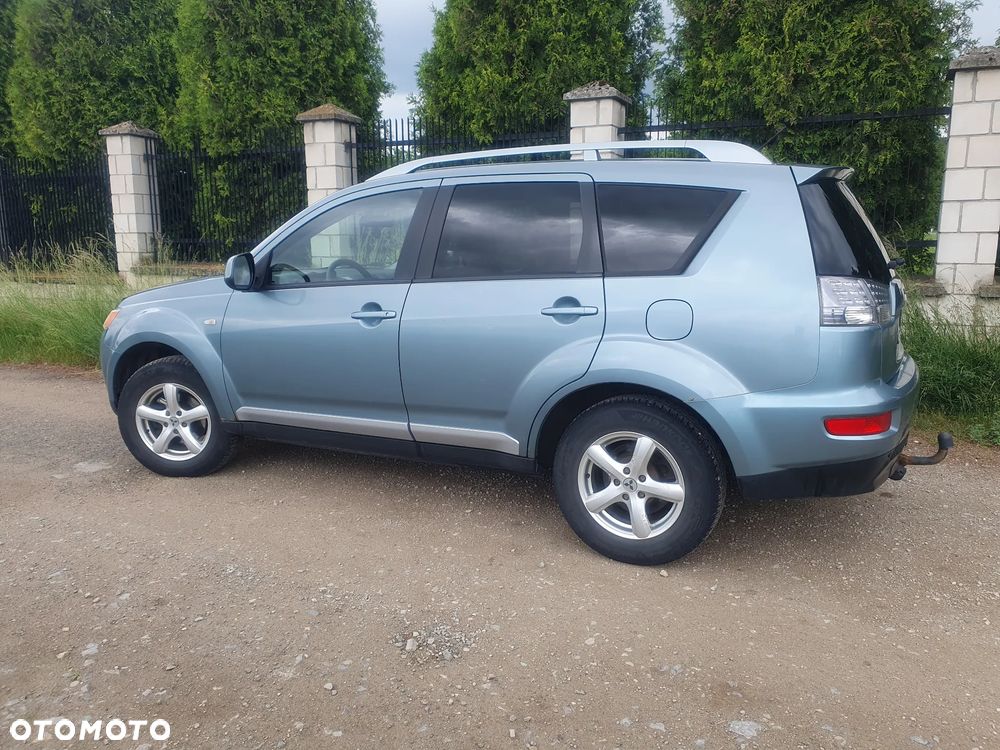 Mitsubishi Outlander 2.0 DID Intense - 5