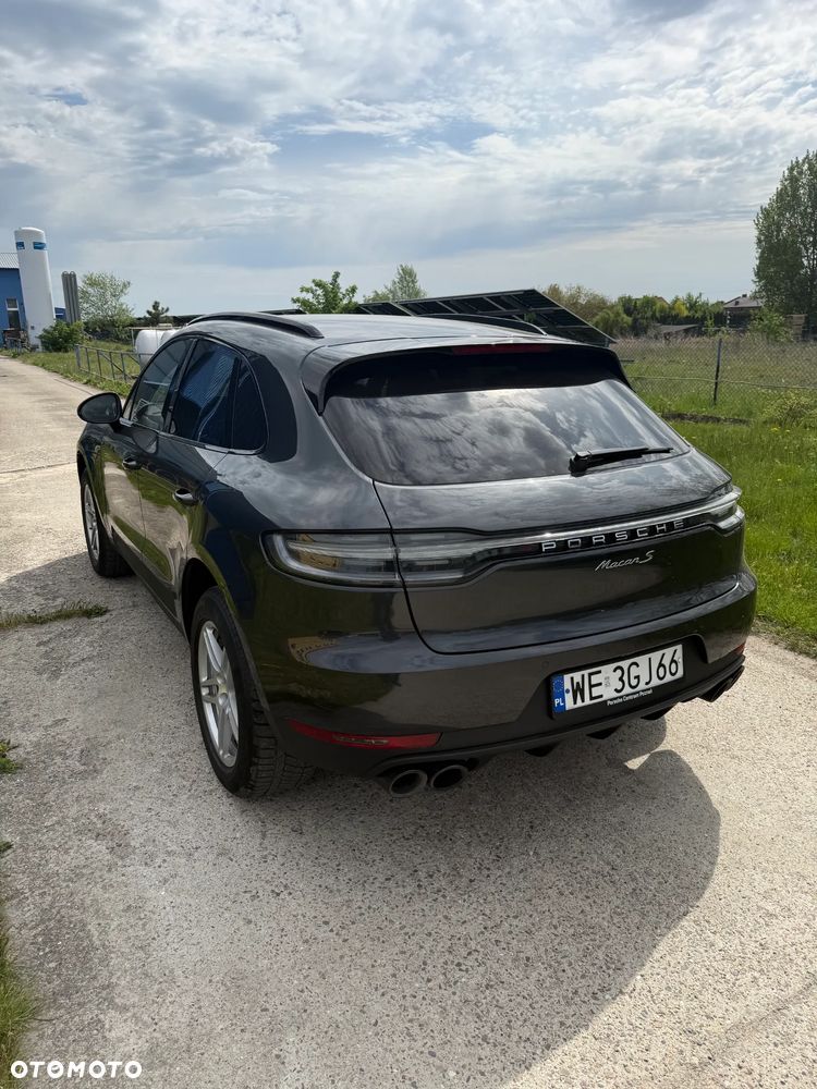 Porsche Macan - 2