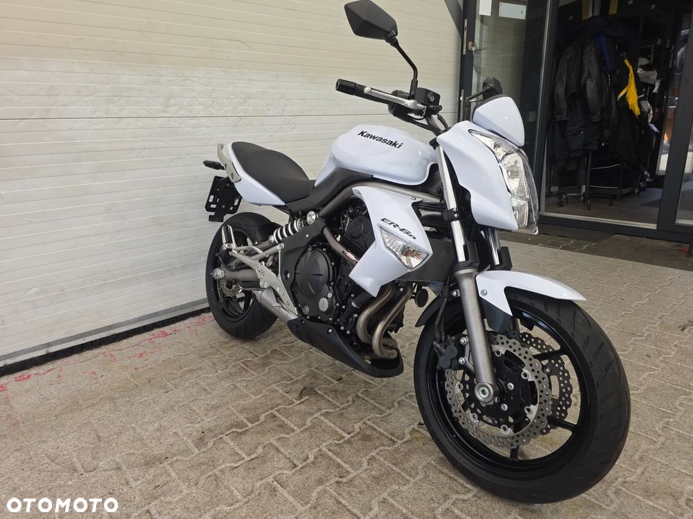 Kawasaki ER - 3